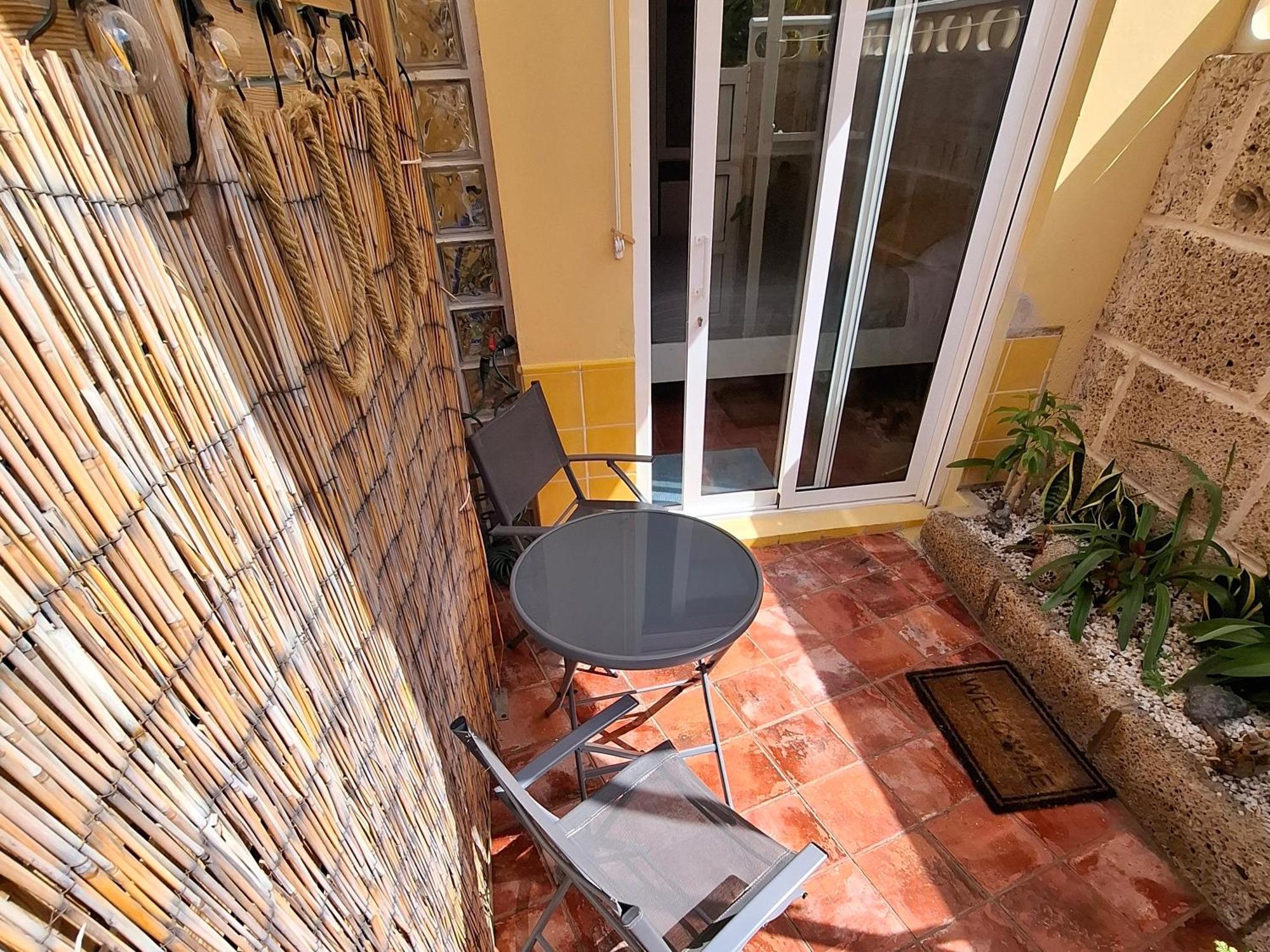 Habitacion Doble Con Bano Y Terraza Privada El Medano  Exterior photo