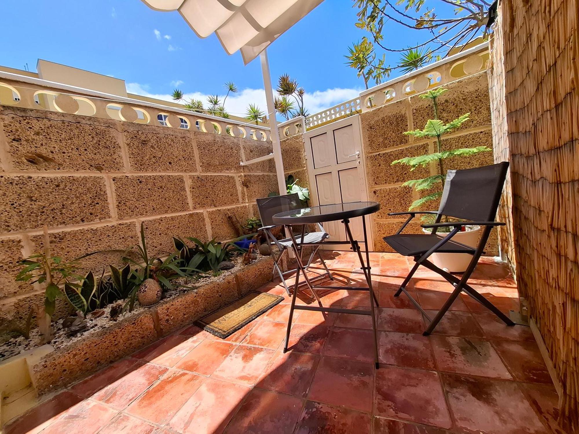 Habitacion Doble Con Bano Y Terraza Privada El Medano  Exterior photo